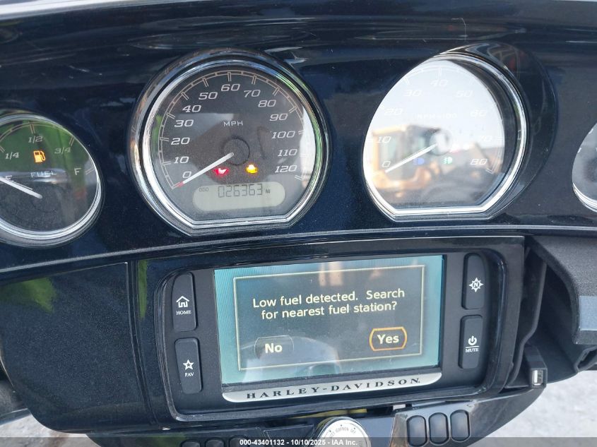 2018 Harley-Davidson Flhtcutg 115Th Ann Tri Glide Ultra VIN: 1HD1MDD17JB850053 Lot: 43401132