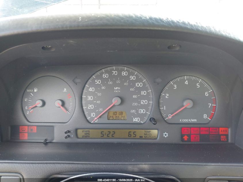 2000 Volvo S70 Glt/Glt Se VIN: YV1LS56DXY2651113 Lot: 43401190