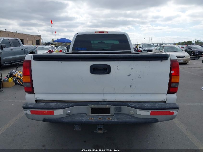 2000 GMC Sierra 1500 Sl VIN: 1GTEC19V9YE230300 Lot: 43401220