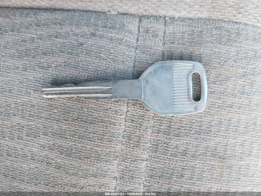 2000 Subaru Outback VIN: 4S3BH6755Y7610131 Lot: 43401221