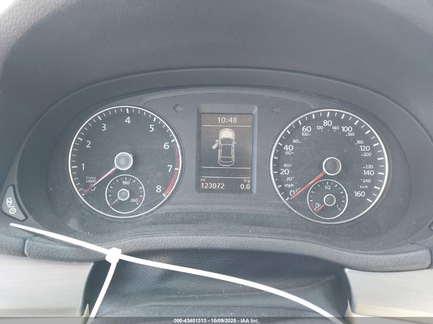 2015 Volkswagen Passat 1.8T Se VIN: 1VWBS7A38FC030792 Lot: 43401313