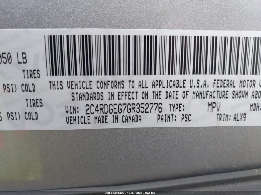 2016 Dodge Grand Caravan R/T VIN: 2C4RDGEG7GR352776 Lot: 43401320