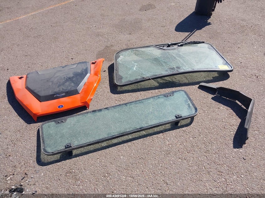 2017 Polaris General 1000 Eps VIN: 3NSRGE99XHH874910 Lot: 43401339