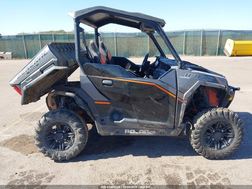 2017 Polaris General 1000 Eps VIN: 3NSRGE99XHH874910 Lot: 43401339