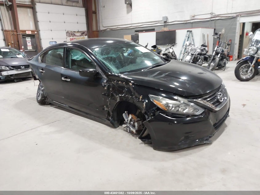 NISSAN ALTIMA 2.5 SR