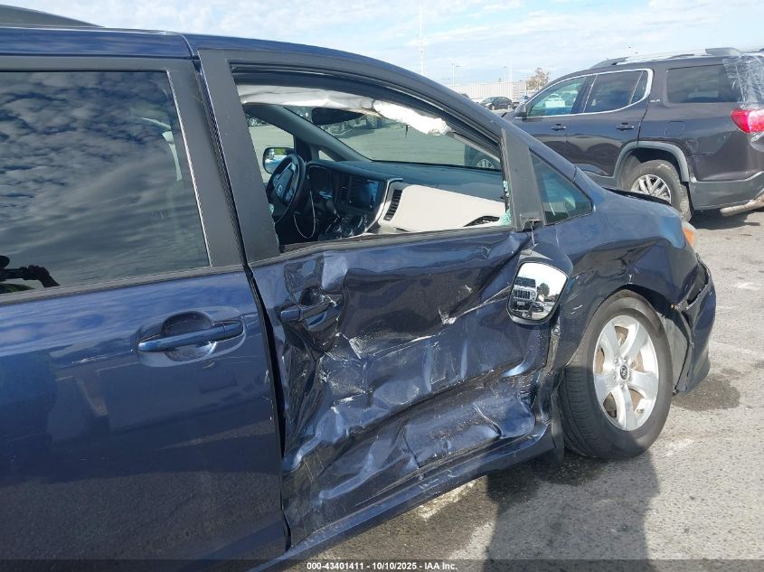 2020 Toyota Sienna Le VIN: 5TDKZ3DC4LS075208 Lot: 43401411