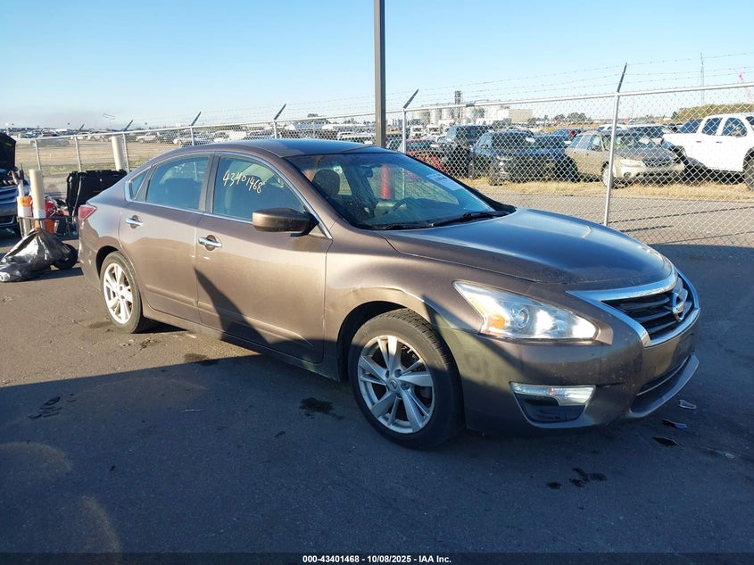 NISSAN ALTIMA 2.5 SV