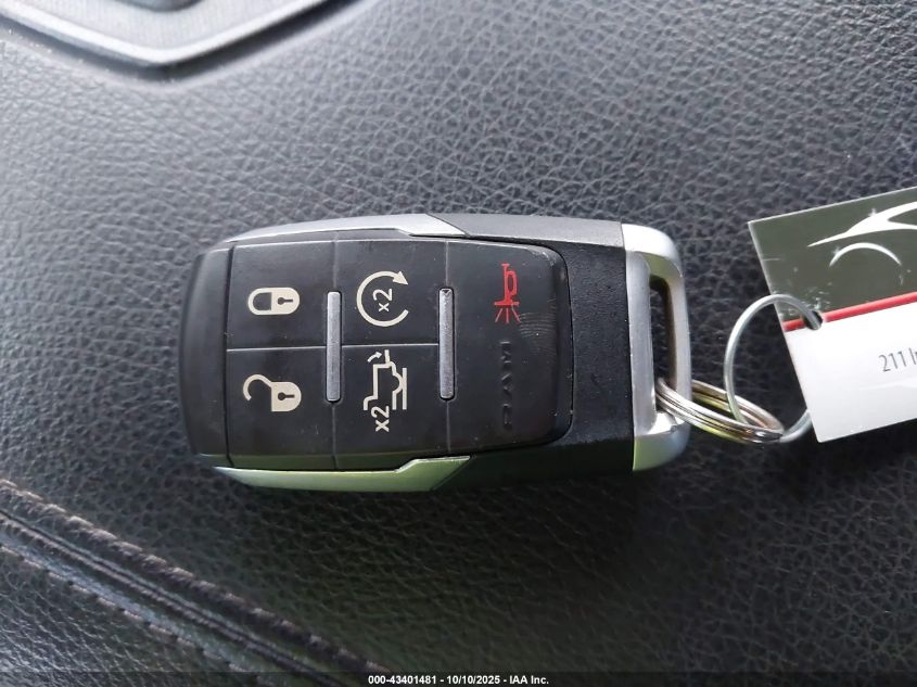 2020 Ram 3500 Laramie 4X4 8' Box VIN: 3C63RRJL0LG195556 Lot: 43401481