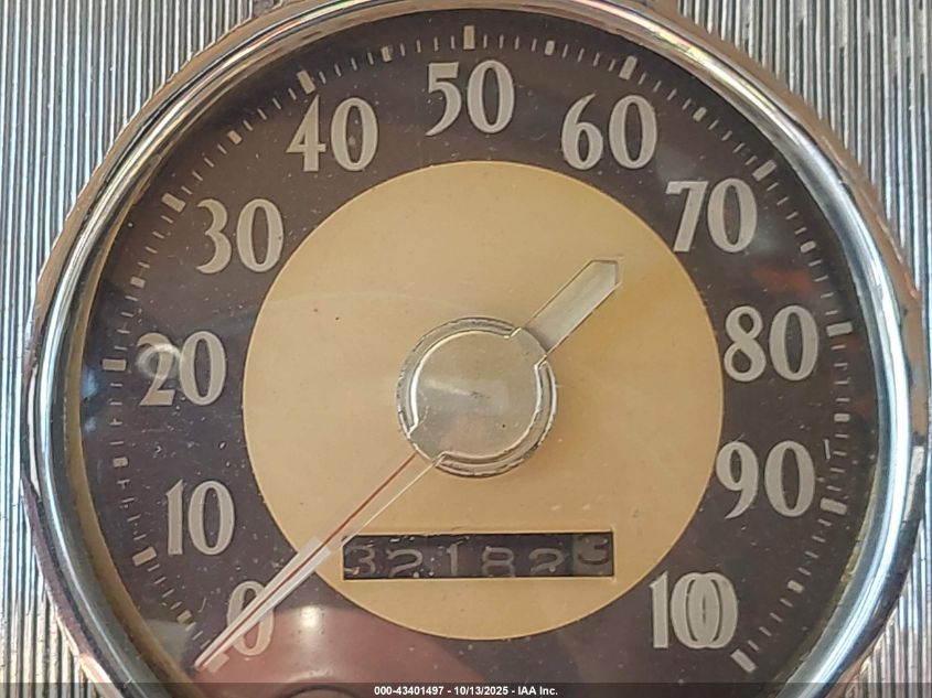 1946 Dodge Sedan VIN: D2447454 Lot: 43401497