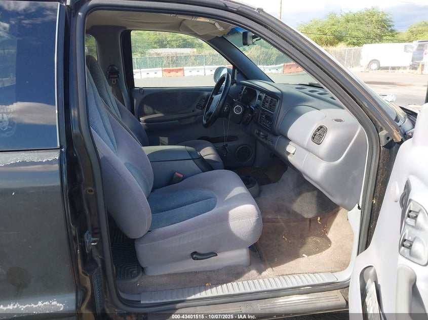 1B7GL22ZXXS128466 1999 DODGE DAKOTA photo no. 5