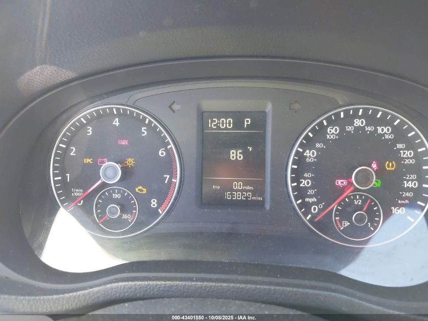 2013 Volkswagen Passat 2.5L S VIN: 1VWAP7A33DC043234 Lot: 43401550