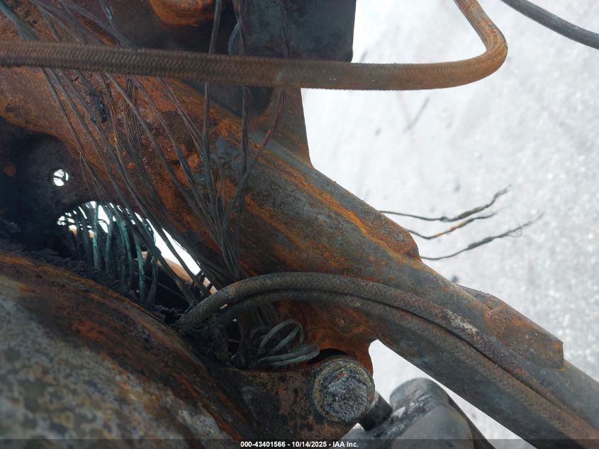 2007 Harley-Davidson Fxst VIN: 1HD1BV5147Y011039 Lot: 43401566