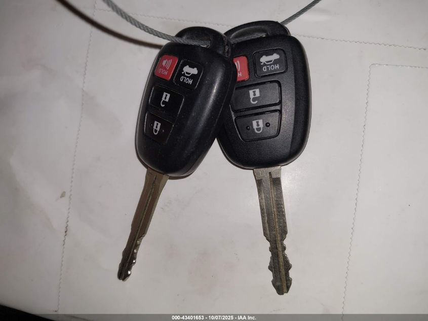 2017 Toyota Corolla Le VIN: 2T1BURHE3HC925472 Lot: 43401653