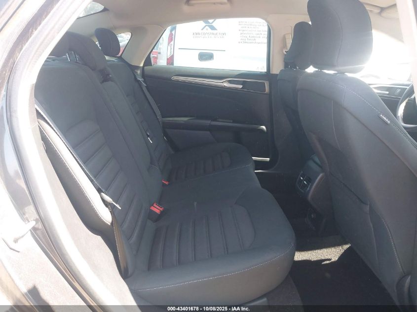 2017 Ford Fusion Se VIN: 3FA6P0HD4HR242532 Lot: 43401678