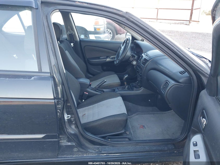 3N1AB51D24L728623 2004 NISSAN SENTRA photo no. 5