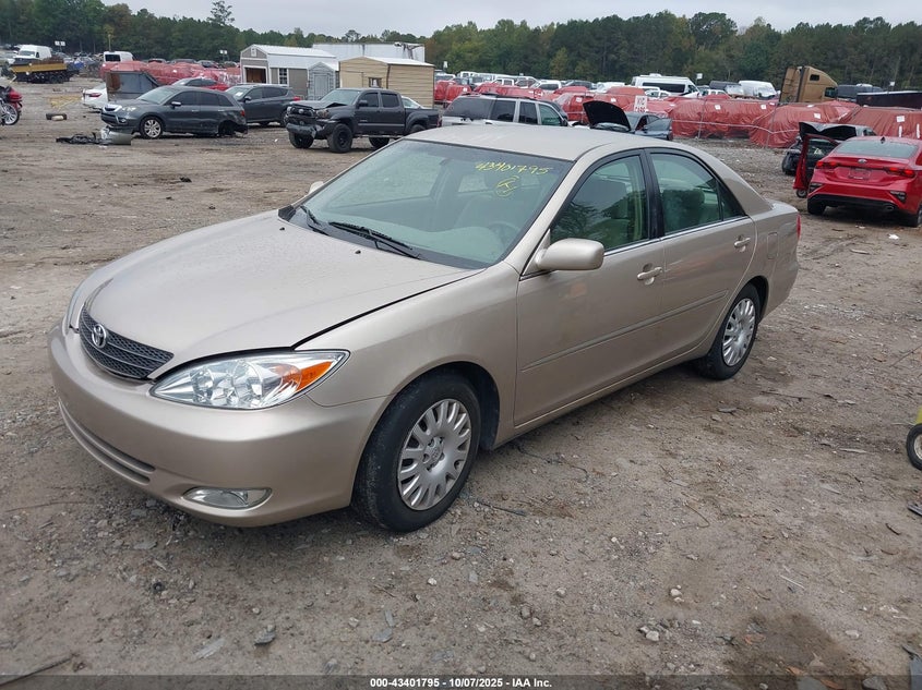 4T1BE32K44U807349 2004 TOYOTA CAMRY photo no. 2