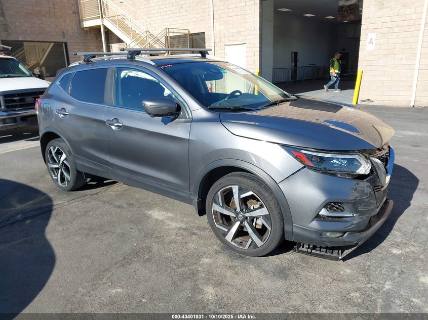 NISSAN ROGUE SPORT SL FWD XTRONIC CVT