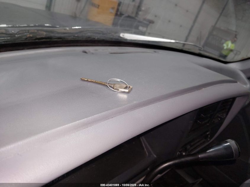 1994 Ford Explorer VIN: 1FMDU34X6RUC66042 Lot: 43401869