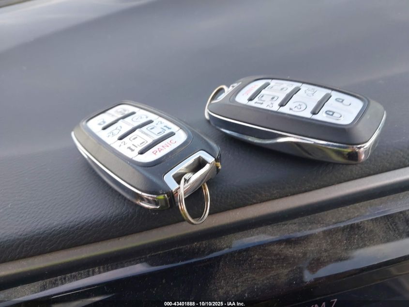 2018 Chrysler Pacifica Touring Plus VIN: 2C4RC1FGXJR228832 Lot: 43401888