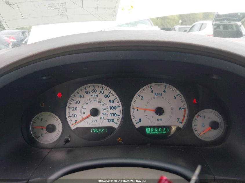 2005 Chrysler Town & Country Touring VIN: 2C4GP54LX5R559936 Lot: 43401903