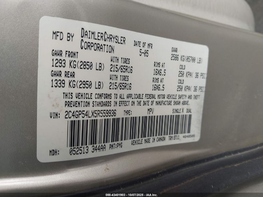 2005 Chrysler Town & Country Touring VIN: 2C4GP54LX5R559936 Lot: 43401903