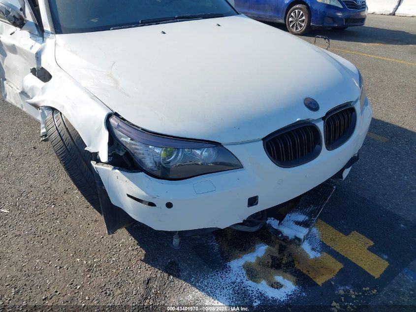 2008 BMW M5 VIN: WBSNB93558CX10798 Lot: 43401970