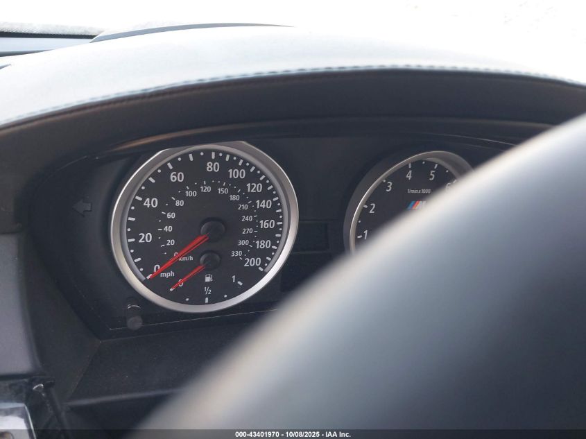 2008 BMW M5 VIN: WBSNB93558CX10798 Lot: 43401970