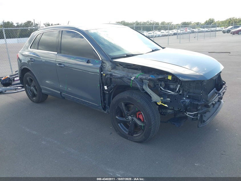 AUDI Q3 PREMIUM 45 TFSI QUATTRO TIPTRONIC