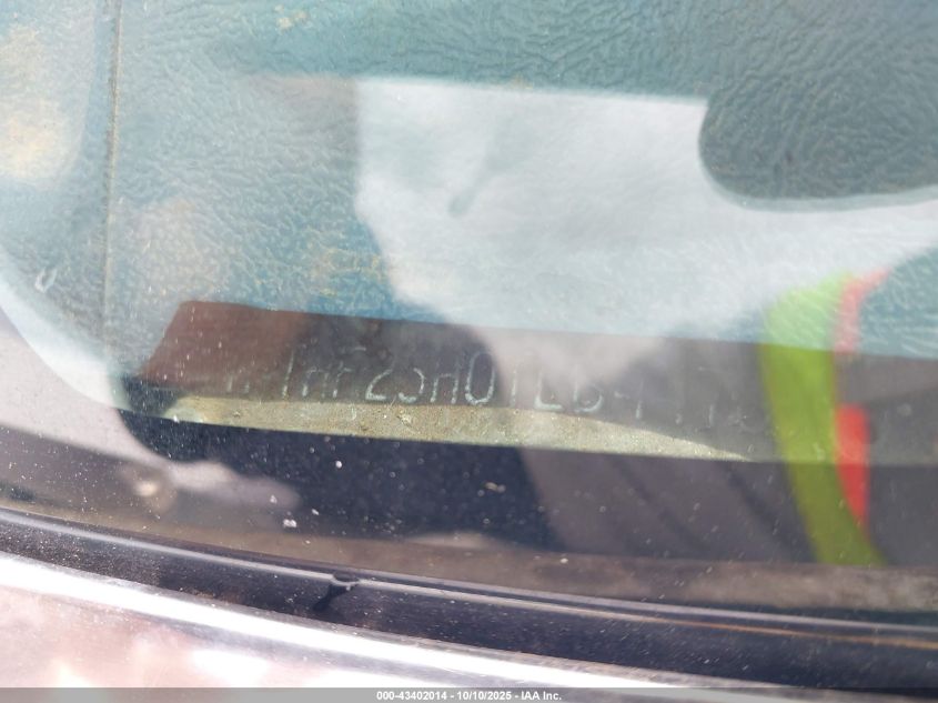 1996 Ford F250 VIN: 1FTHF25H0TLB44789 Lot: 43402014