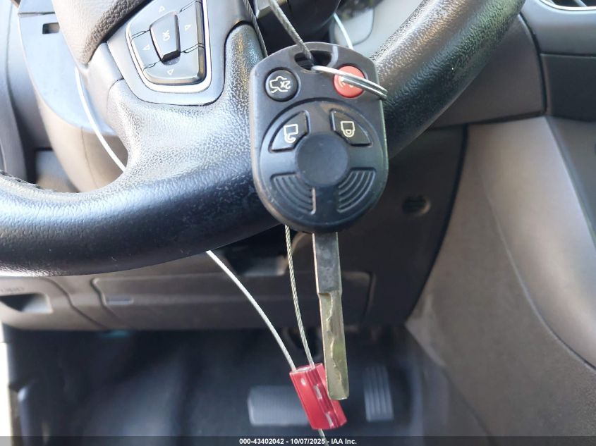 2016 Ford Focus Se VIN: 1FADP3K23GL321820 Lot: 43402042