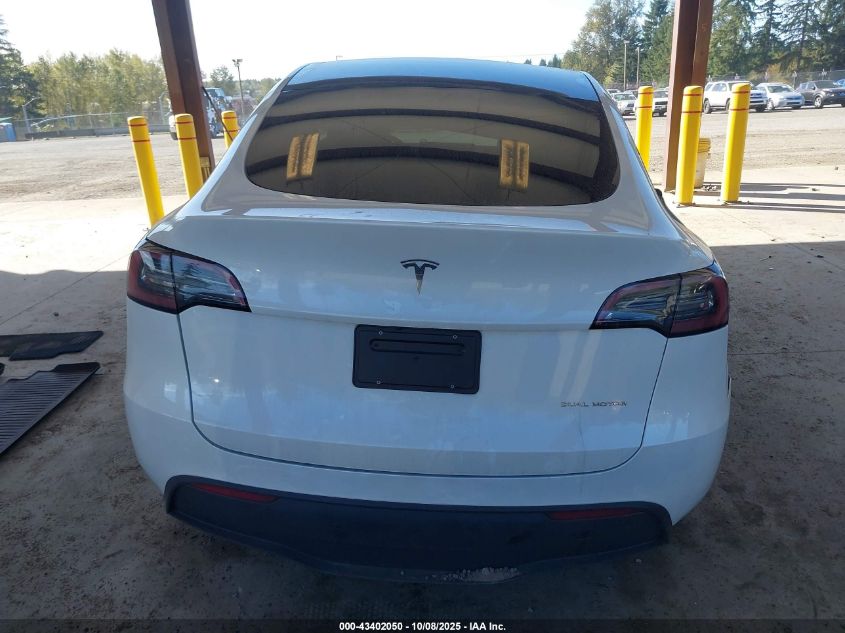 2023 Tesla Model Y Awd/Long Range Dual Motor All-Wheel Drive VIN: 7SAYGDEE9PF805925 Lot: 43402050