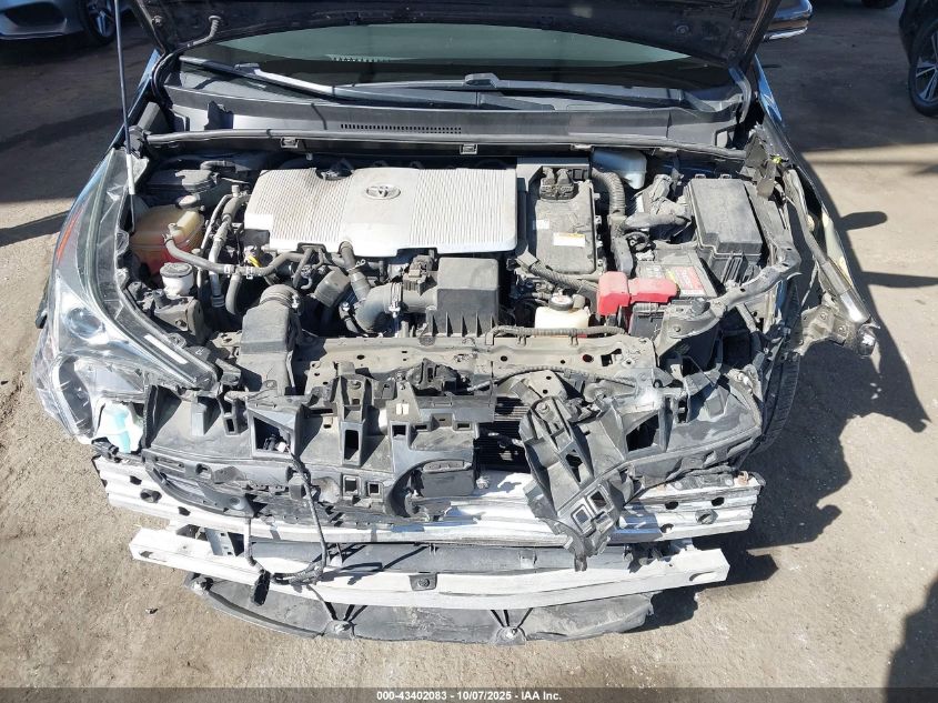 2018 Toyota Prius Two VIN: JTDKBRFU7J3072573 Lot: 43402083