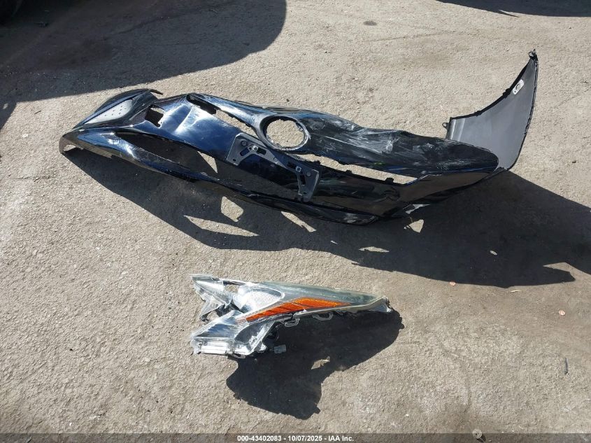 2018 Toyota Prius Two VIN: JTDKBRFU7J3072573 Lot: 43402083