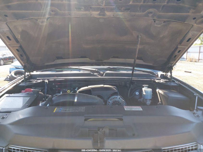 2008 Cadillac Escalade Standard VIN: 1GYFK63838R139940 Lot: 43402094