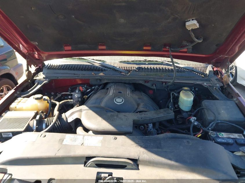 2002 Cadillac Escalade Standard VIN: 1GYEK63N42R247833 Lot: 43402236