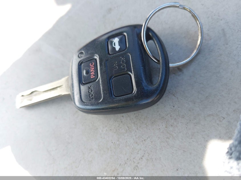 2001 Lexus Is 300 VIN: JTHBD182310009400 Lot: 43402254