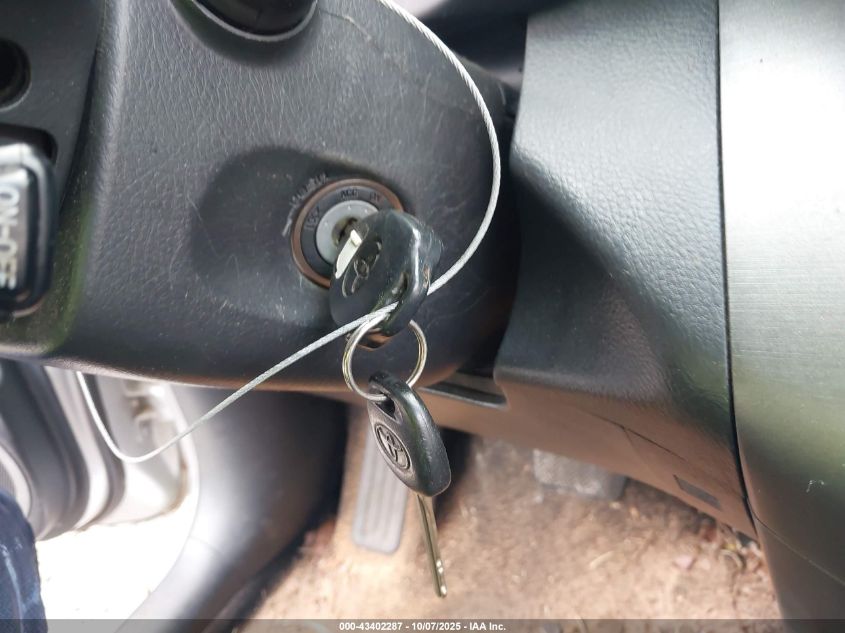 2010 Toyota Rav4 Sport VIN: JTMWF4DV2A5023760 Lot: 43402287