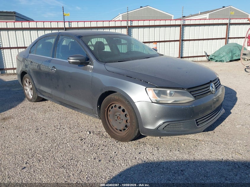VOLKSWAGEN JETTA 2.5L SE