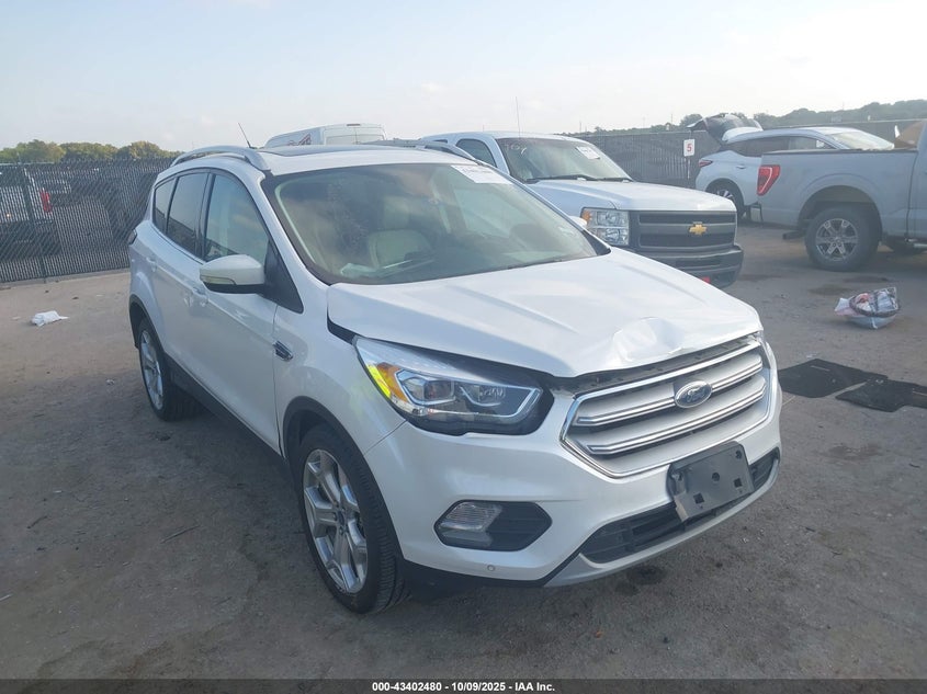 FORD ESCAPE TITANIUM