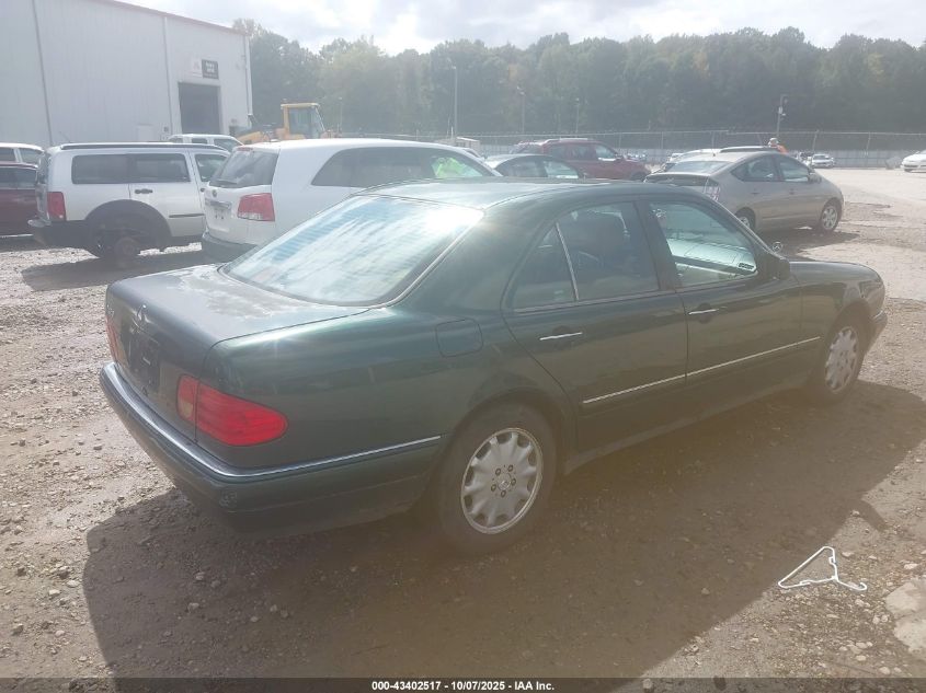 1998 Mercedes-Benz E 320 VIN: WDBJF65F4WA555635 Lot: 43402517
