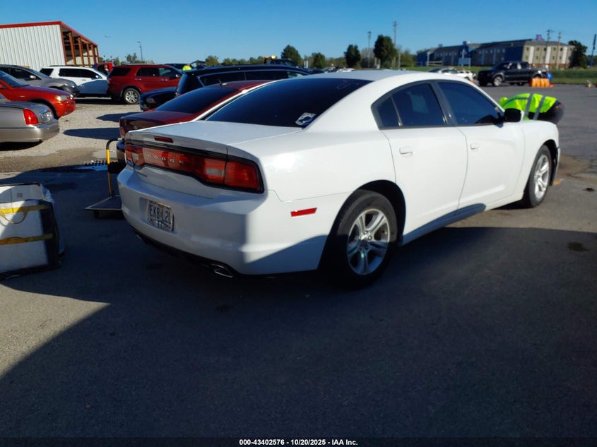 Vin: 2c3cdxbg9eh258982, lot: 43897377, dodge charger se 20144