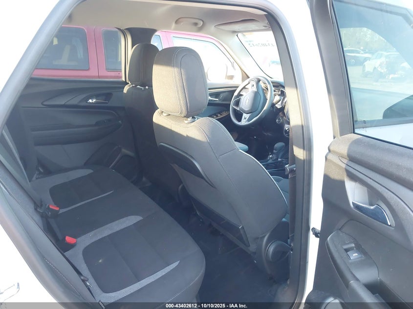 2023 CHEVROLET TRAILBLAZER FWD LT KL79MPS2XPB084214