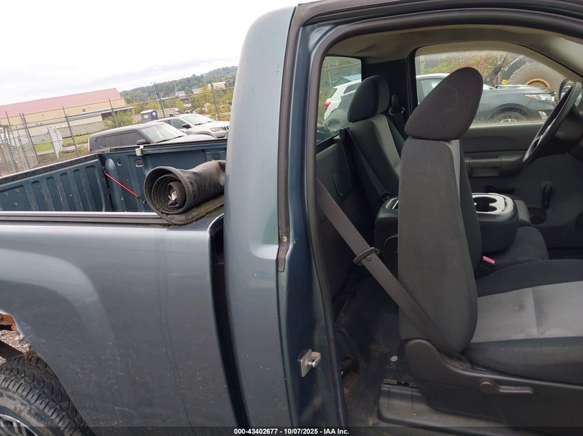 2007 Chevrolet Silverado 1500 Work Truck VIN: 1GCEC14X17Z624339 Lot: 43402677