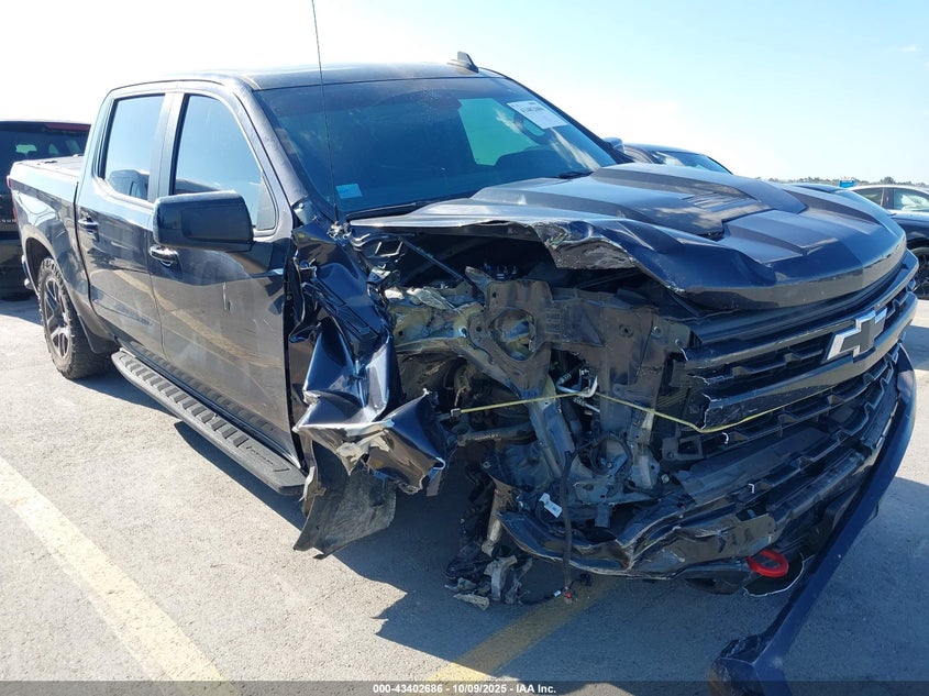 CHEVROLET SILVERADO 1500 4WD SHORT BED LT TRAIL BOSS