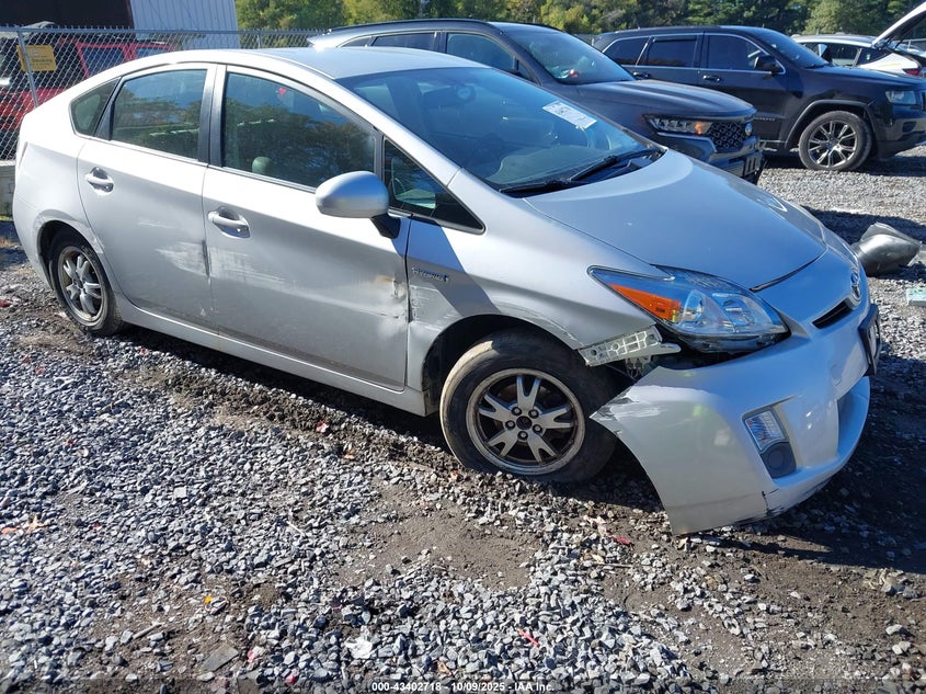 TOYOTA PRIUS FOUR