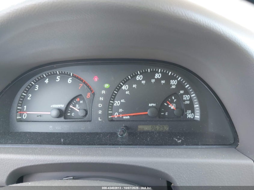 2002 Toyota Camry Le VIN: 4T1BE32KX2U043133 Lot: 43402813