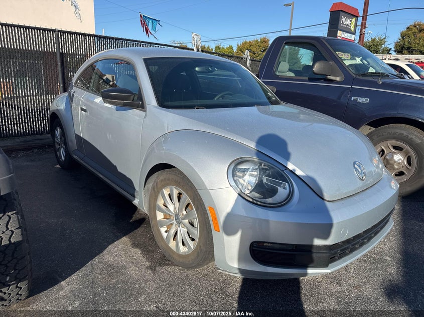 2013 VOLKSWAGEN BEETLE - 3VWFP7AT0DM636778