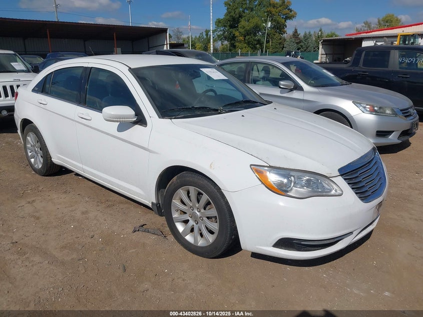 CHRYSLER 200 TOURING