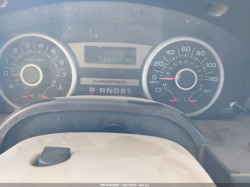 2006 Ford Expedition Eddie Bauer/King Ranch VIN: 1FMFU18526LA60529 Lot: 43402905