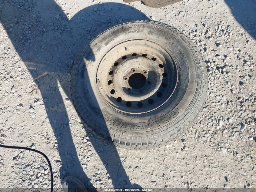 2000 Toyota Tundra Sr5 V8 VIN: 5TBBT4418YS085262 Lot: 43402909